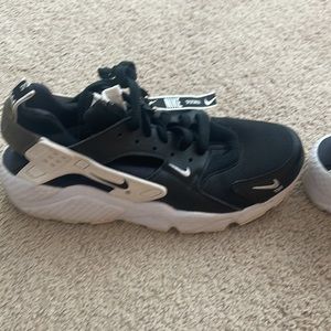 Nike Air Hurache Run